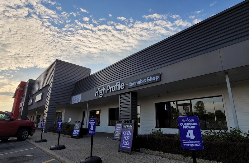 Video tour of High Profile of Grand Rapids - 44th St Dispensary retail environment
