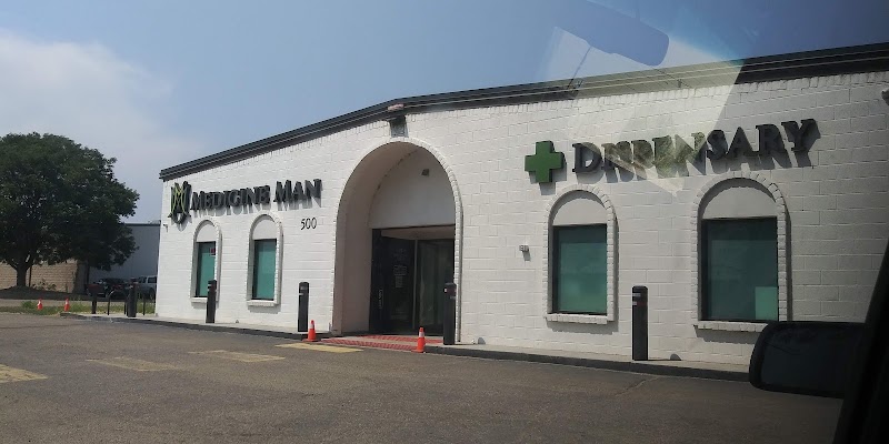 Video tour of Medicine Man retail environment